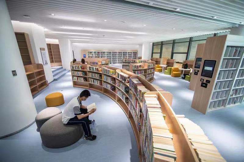 RFID读写器,RFID天线,RFID设备,RFID手持终端,智慧图书馆,智能书架,智能书柜